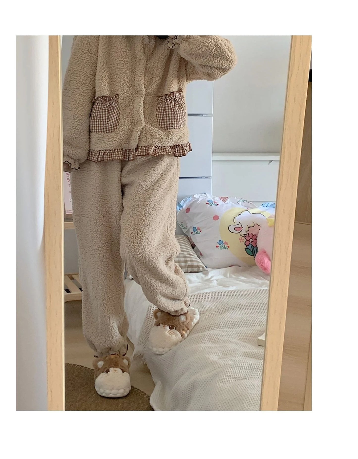 Korean Cat Plush Slippers