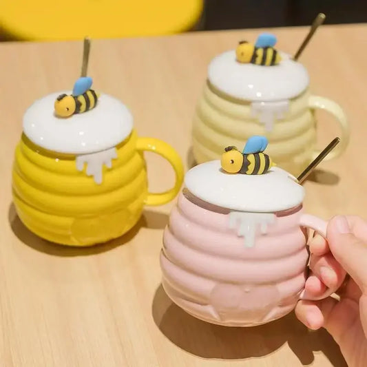 Bee Design Ceramic Mug